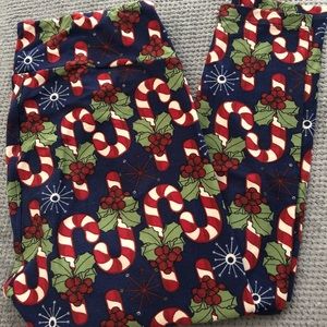 LuLaRoe Christmas leggings